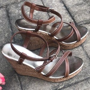 Banana Republic brown wedges